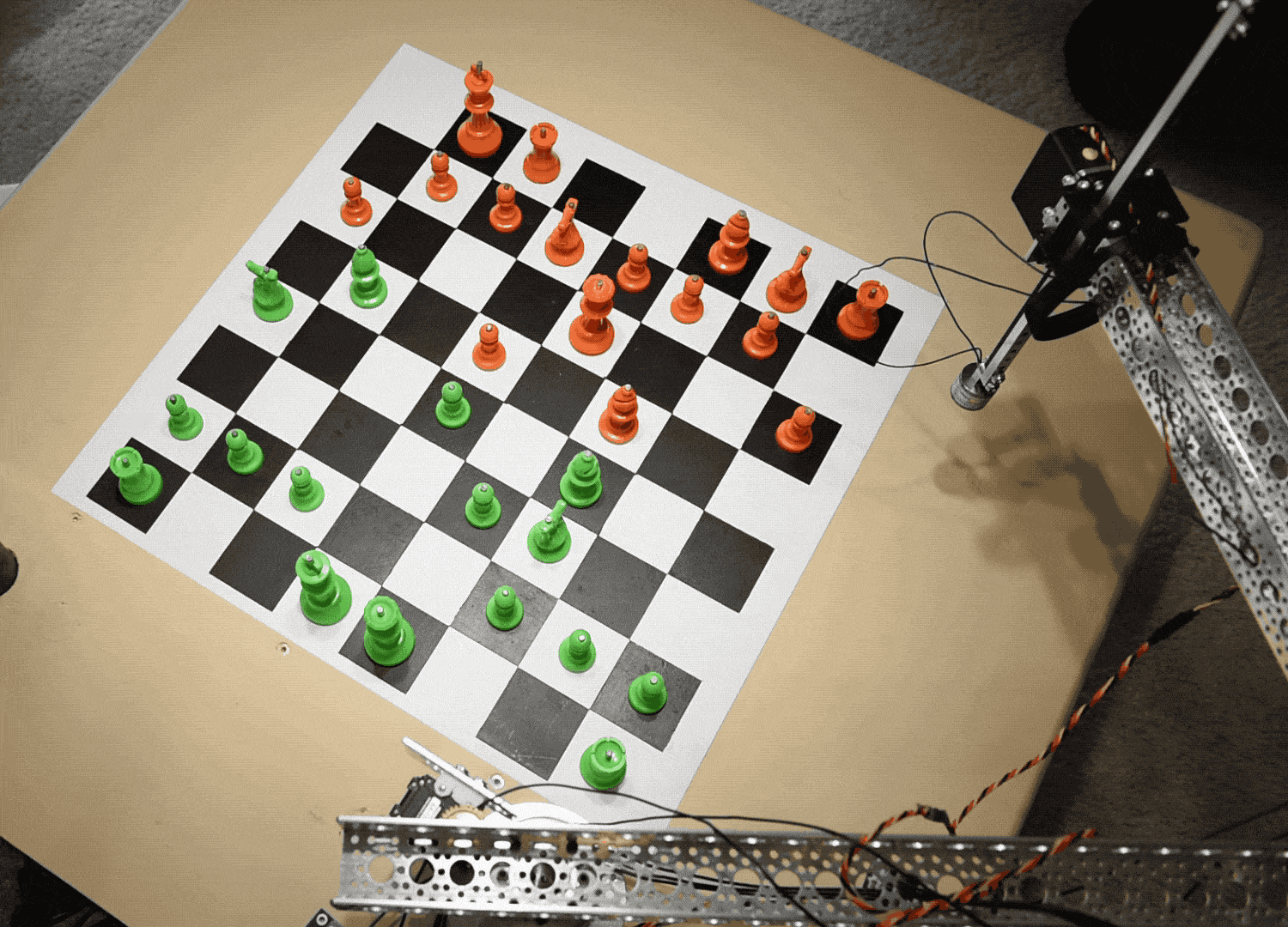 Роботы play the game. Робот шахматы. Искусственный интеллект шашки. Робот играющий в шахматы. Искусственный интеллект шахматы.